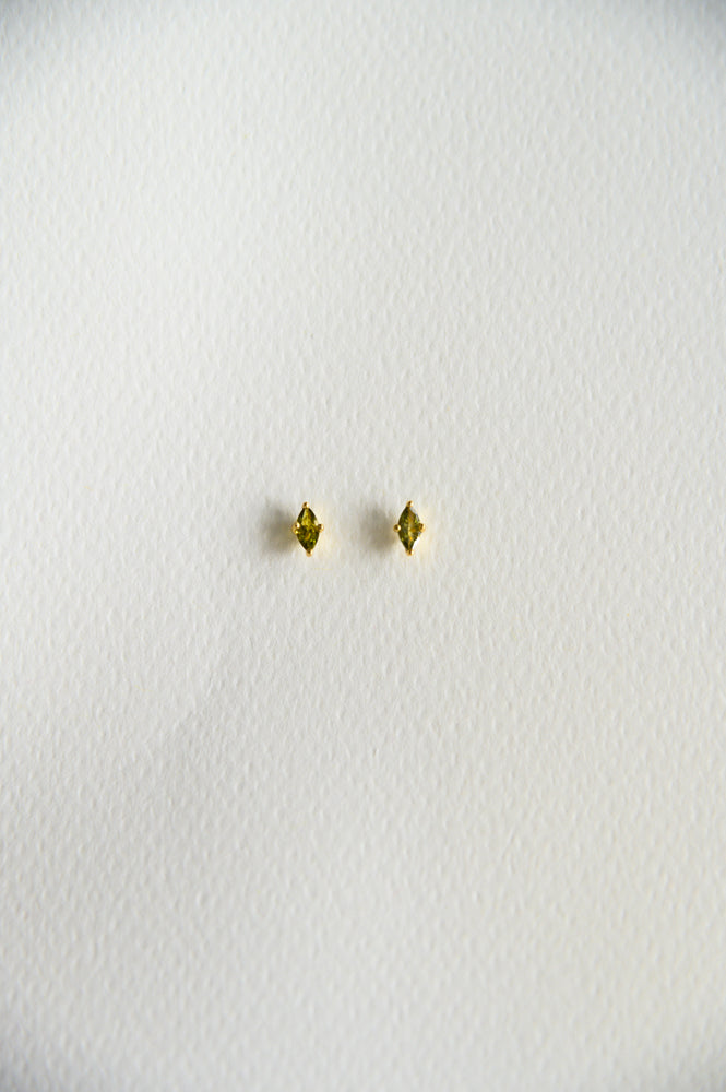 
            
                Load image into Gallery viewer, 925 Sterling Silver - Beryl Studs
            
        