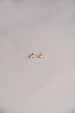 
            
                Load image into Gallery viewer, 925 Sterling Silver - Felix Studs
            
        