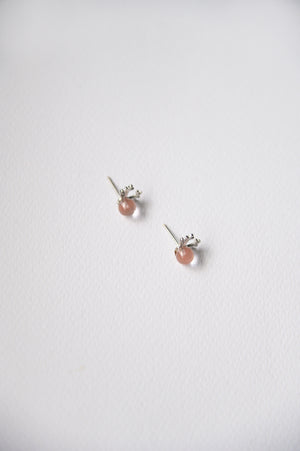 
            
                Load image into Gallery viewer, Cupid Studs in rose (S925)
            
        