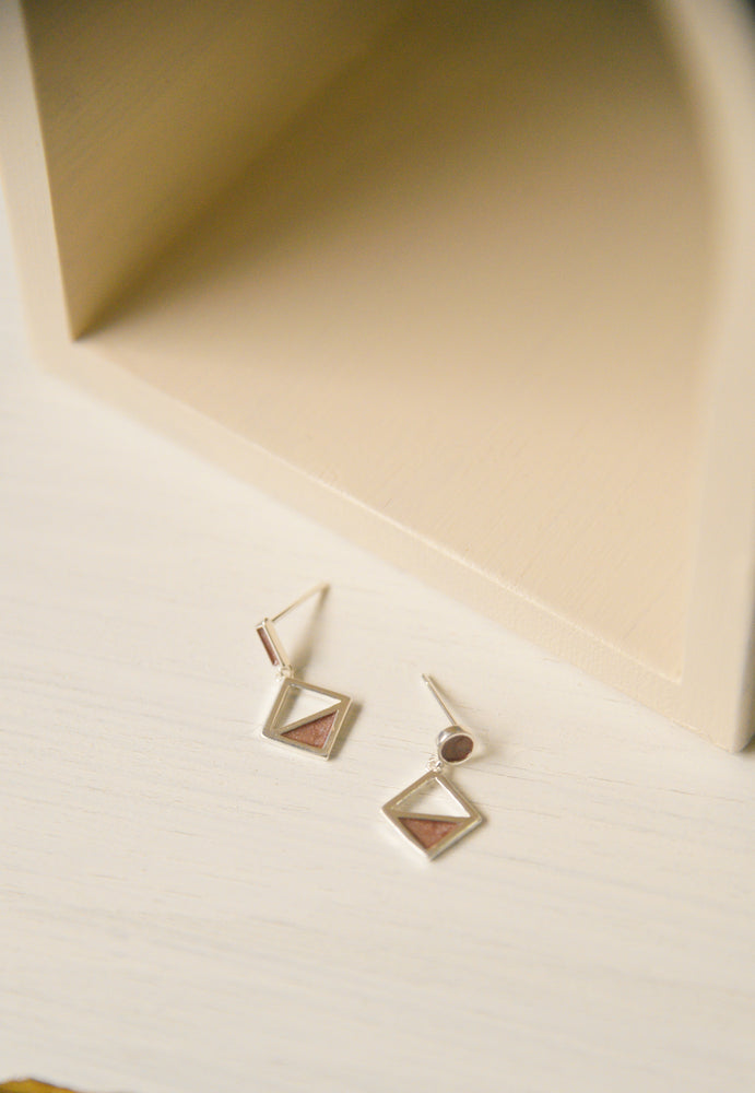 
            
                Load image into Gallery viewer, Nordic Mismatched Earrings
            
        
