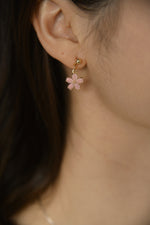 Bloom Earrings in rose