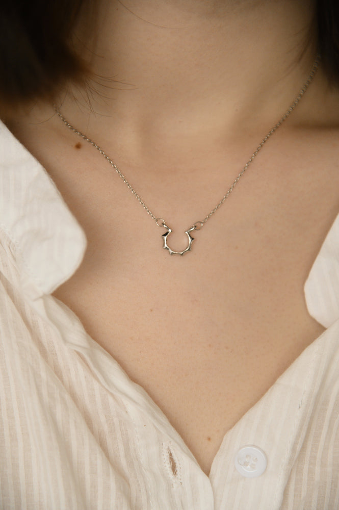 
            
                Load image into Gallery viewer, Mallory Necklace
            
        