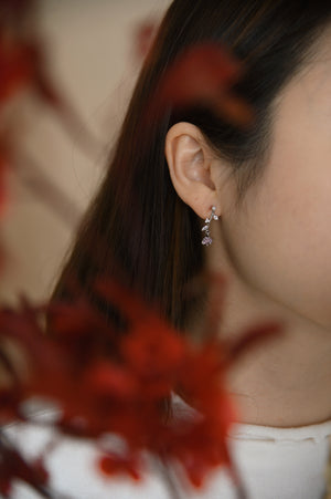 
            
                Load image into Gallery viewer, Aella Mismatched Earrings (S925)
            
        