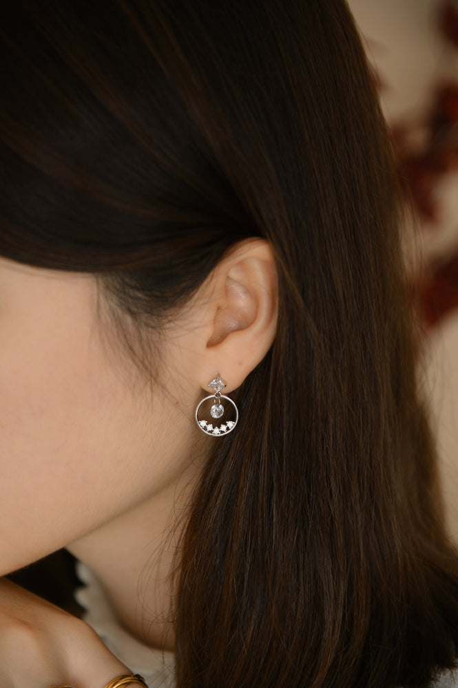 
            
                Load image into Gallery viewer, Paris Earrings (S925)
            
        