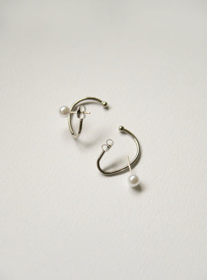 
            
                Load image into Gallery viewer, Denver Earrings (S925)
            
        
