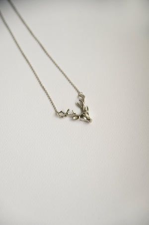 Clyde Necklace in silver